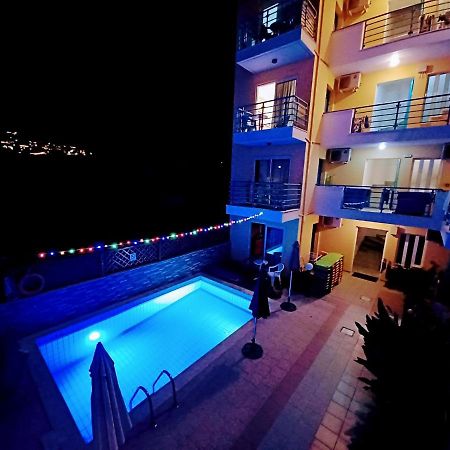 Olympic Star Aparthotel Χερσόνησος Εξωτερικό φωτογραφία